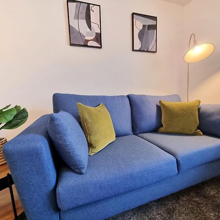 Cosy Apartment Nearby Train Station! Watford  Buitenkant foto