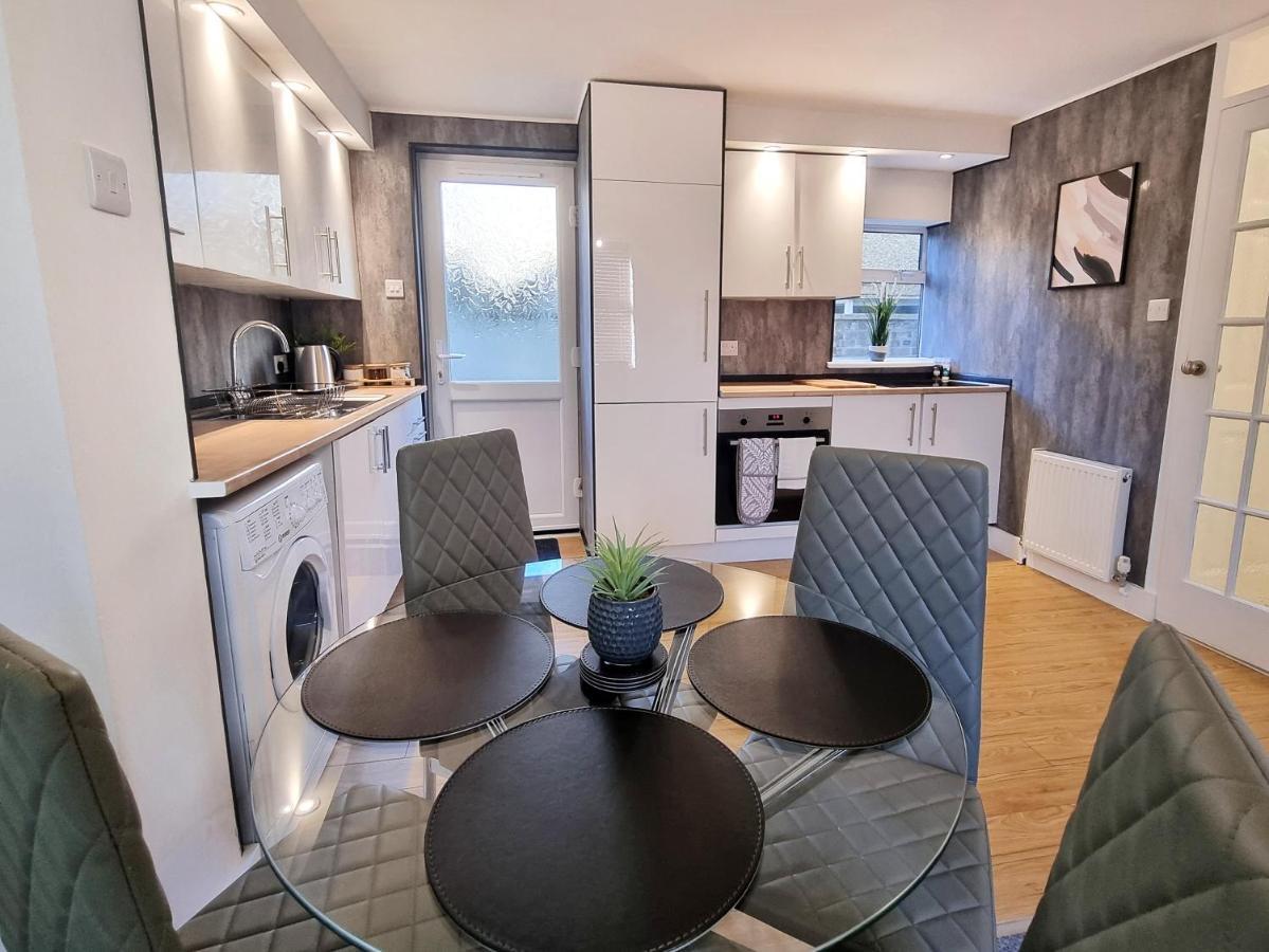 Cosy Apartment Nearby Train Station! Watford  Buitenkant foto
