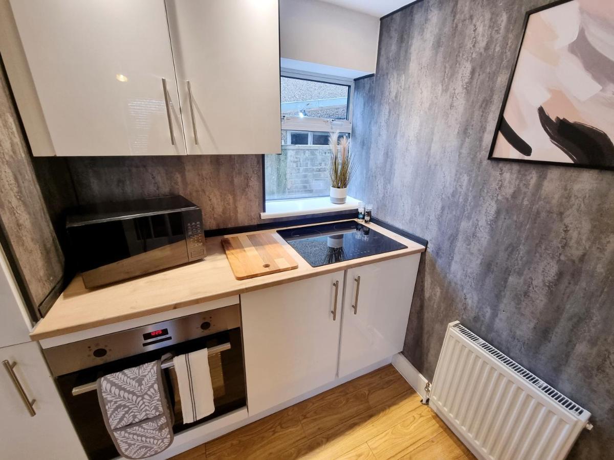 Cosy Apartment Nearby Train Station! Watford  Buitenkant foto
